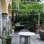 Aurbacher Hof Gmbh 3*