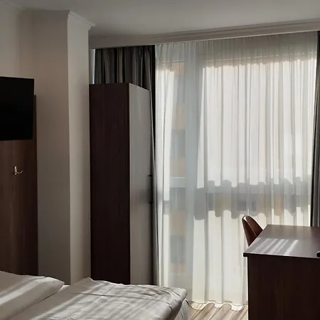 Aurbacher Hof Gmbh Otel 3*