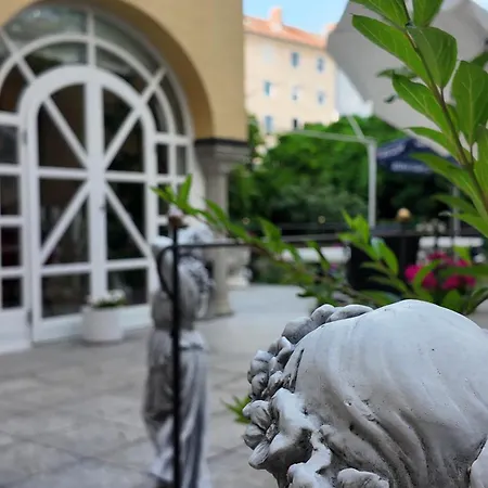 Aurbacher Hof Gmbh Hotel 3*