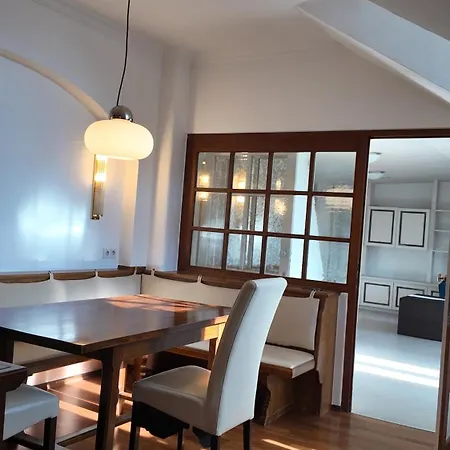 Aurbacher Hof Gmbh München