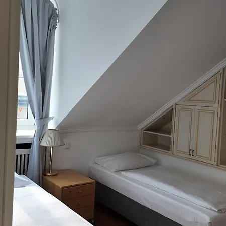 Aurbacher Hof Gmbh Hotel