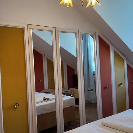 Hotel Aurbacher Hof Gmbh 3*