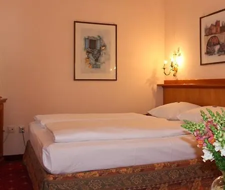 Aurbacher Hof Gmbh Hotel Munich