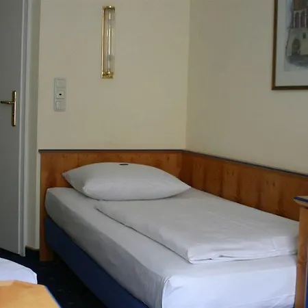 Hotel Aurbacher Hof Gmbh 3*
