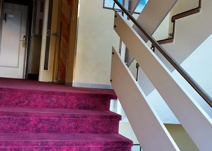 Aurbacher Hof Gmbh 3* München