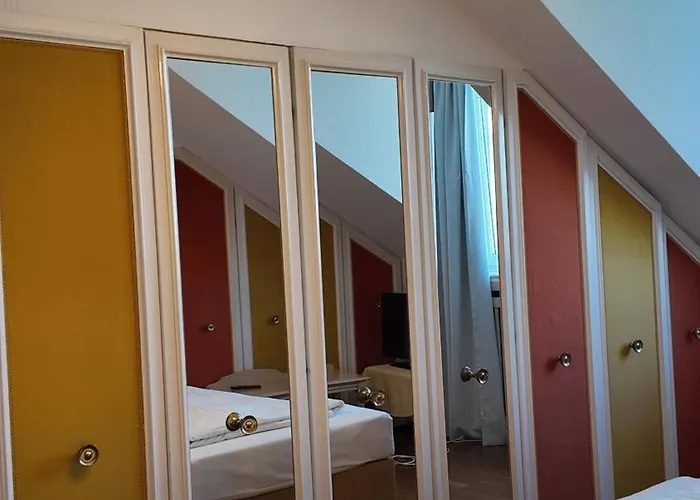 Hotel Aurbacher Hof Gmbh 3*