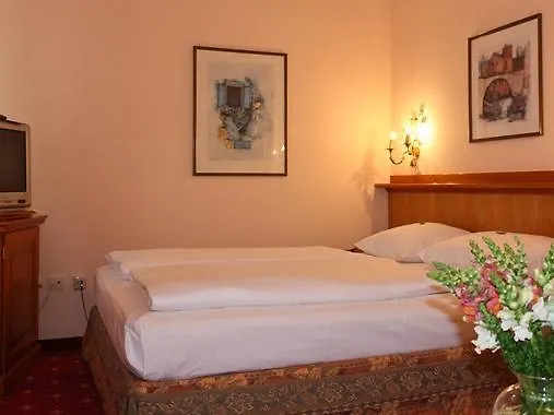 Aurbacher Hof Gmbh Hotel München